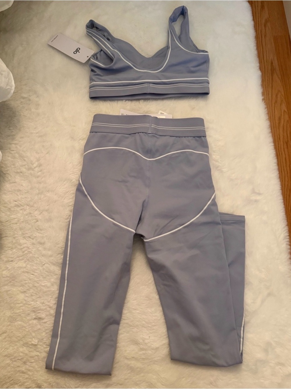 Frost Blue Set - Picture 2 of 3
